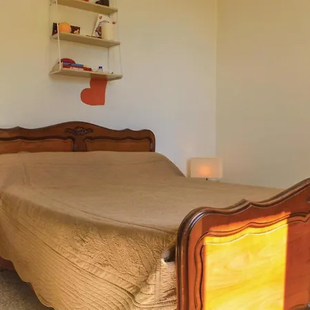 Three-bedroom Holiday In *